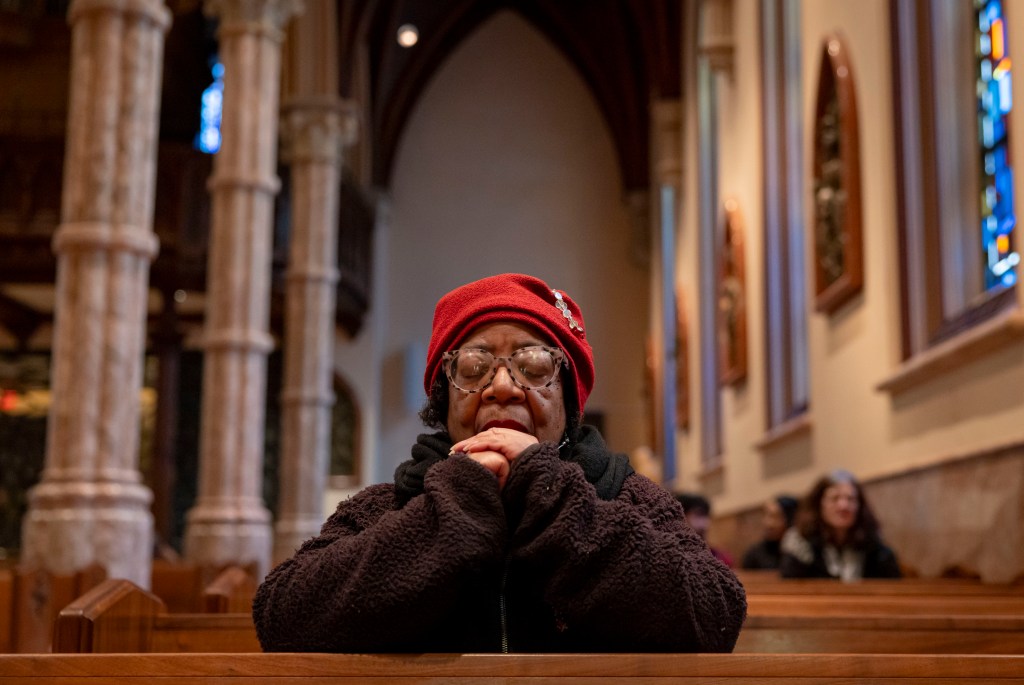 Chicago Catholics pray for health of Pope Francis Chicago Catholics pray for health of Pope Francis