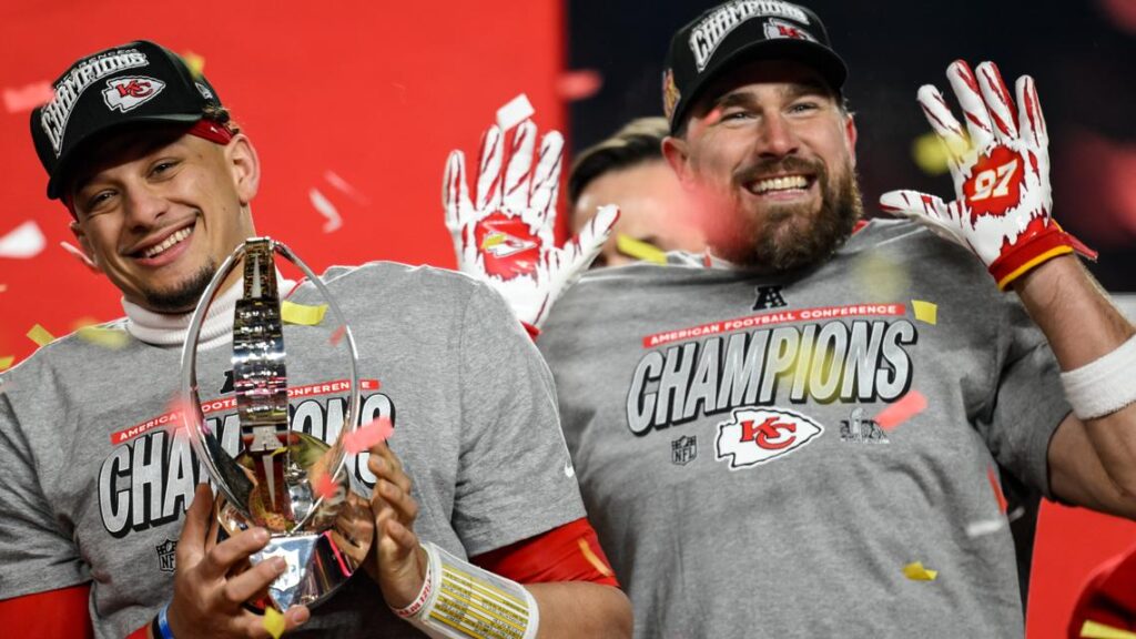Super Bowl: Has there ever been a three peat in the NFL? Super Bowl: Has there ever been a three peat in the NFL?