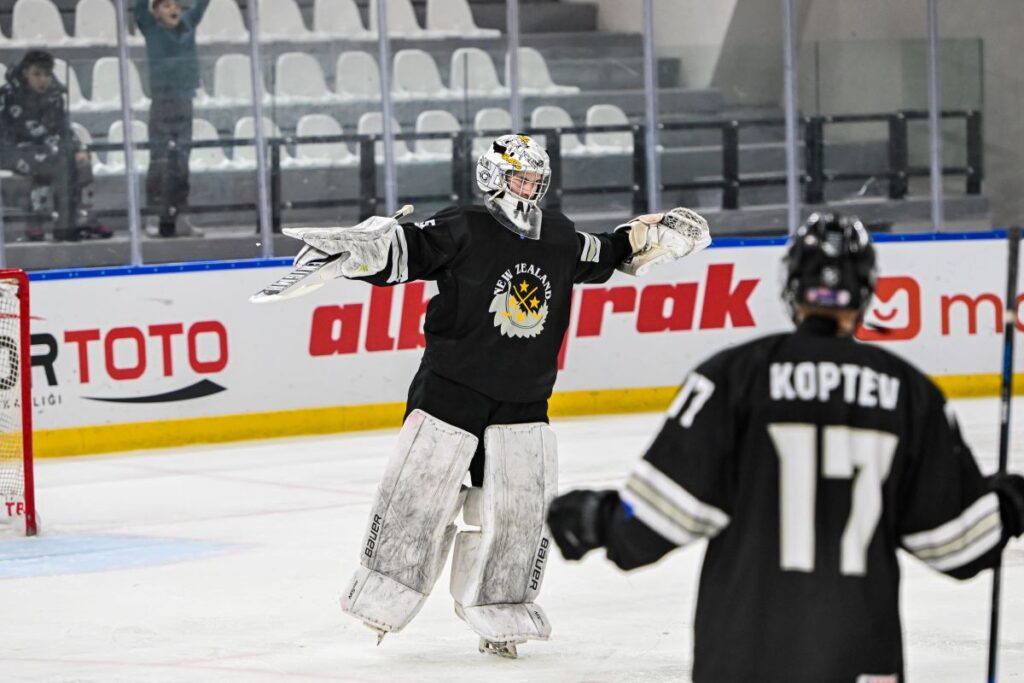 New Zealand victorious in Istanbul New Zealand victorious in Istanbul