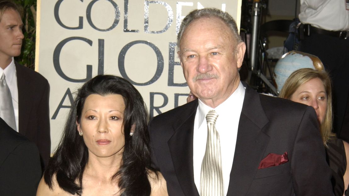 Gene Hackman and wife Betsy Arakawa arrive at the 60th Annual Golden Globe Awards in Beverly Hills, California, in 2003.