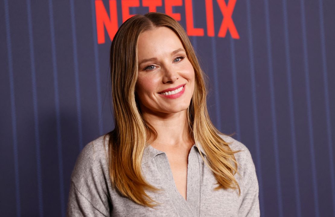 Kristen Bell arrives for the Netflix premiere of 