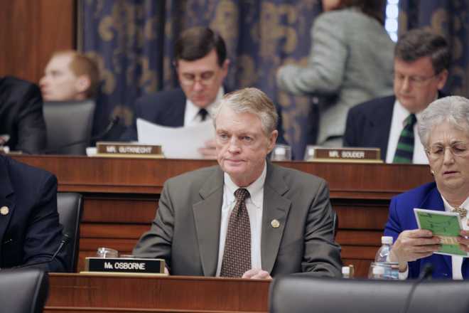 UNITED STATES - MARCH 17:  Baseball: Steroid House Committee, House of Representatives Tom Osborne during hearing, Washington, DC 3/17/2005  (Photo by Simon Bruty/Sports Illustrated via Getty Images)  (SetNumber: X73138 TK2)