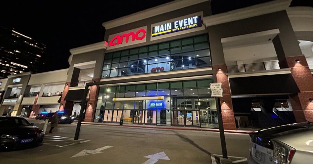 2 people shot at Main Event entertainment center in Cobb County – WSB-TV Channel 2 2 people shot at Main Event entertainment center in Cobb County – WSB-TV Channel 2