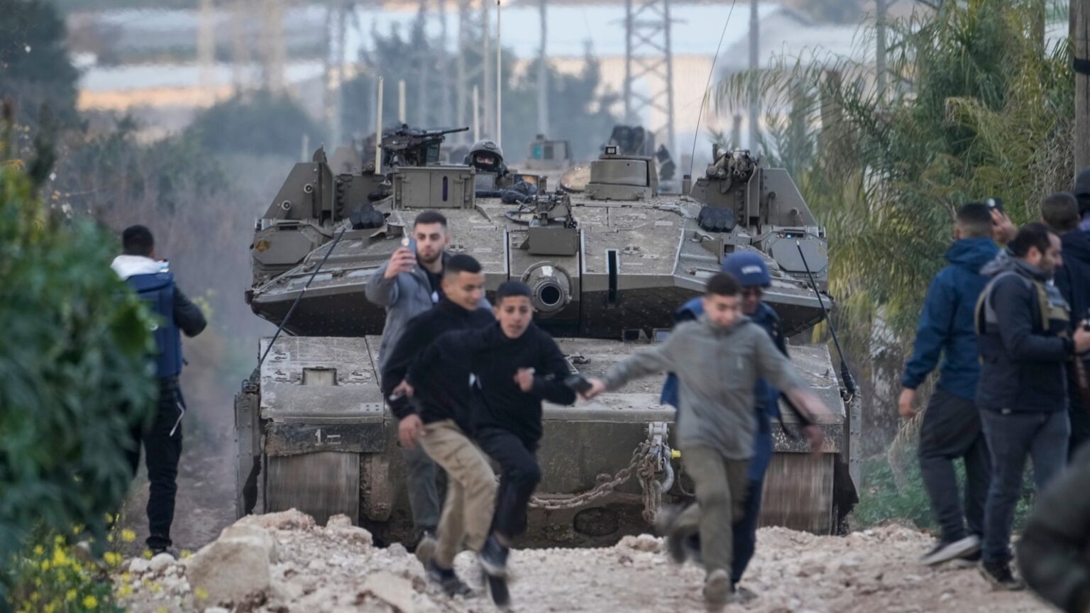 Israel sends tanks into West Bank for first time in decades, says fleeing Palestinians can’t return | News Today News israel hamas ceasefire