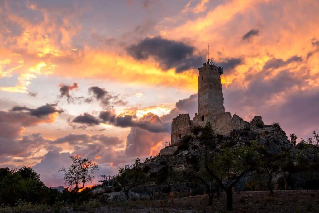Magic of the Candilazo at Penella Castle