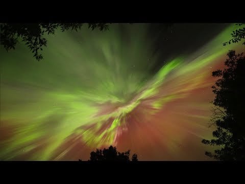 Three hours of realtime aurora during the Perseid meteor peak.