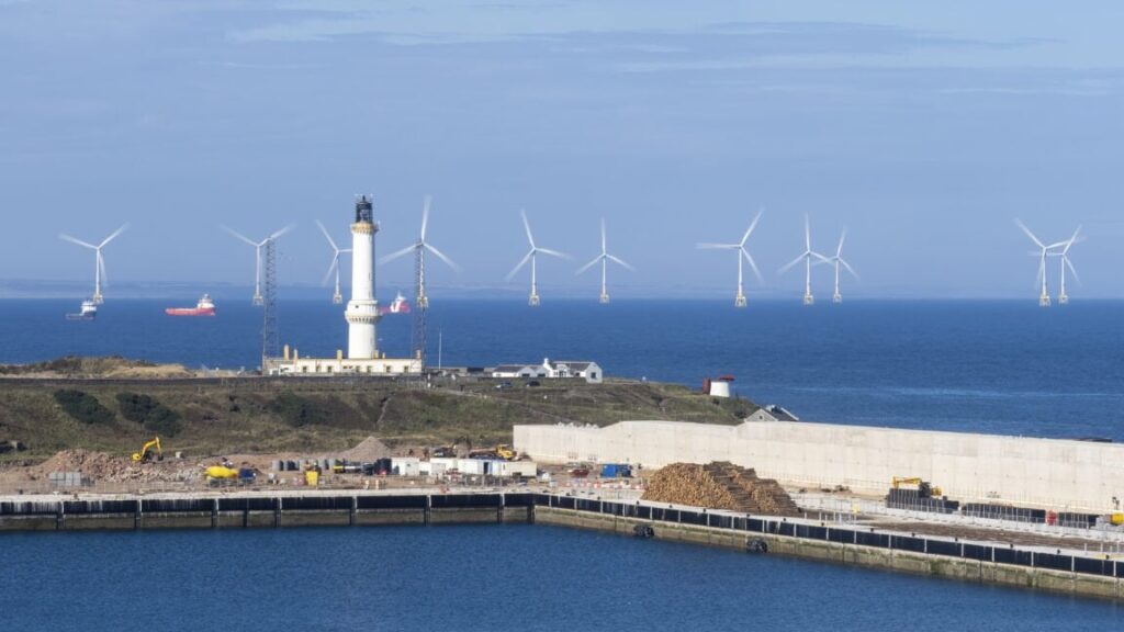 The UK got rid of coal—where’s it going next? | The UK has transitioned to a lower-emission grid. Now comes the hard part.