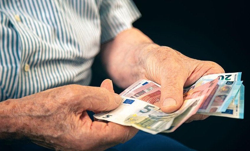 ECONOMY 31.01.2025 07:00 where he leaves, leaves… Out of work - explosion of retirement steadily high over 200,000 retirements and 2024 - the two reasons for leaving work