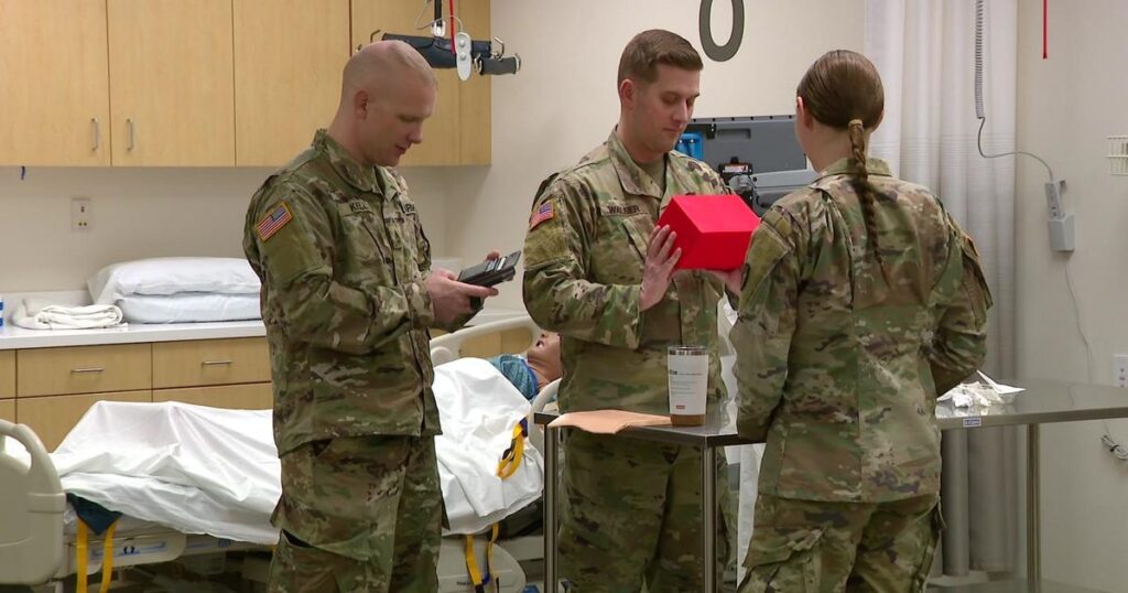 Minnesota National Guard trains with Allina Health in new simulation center