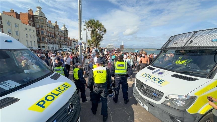 8 in 10 teenage murder victims in UK killed with knife or sharp instrument: Report 8 in 10 teenage murder victims in UK killed with knife or sharp instrument: Report