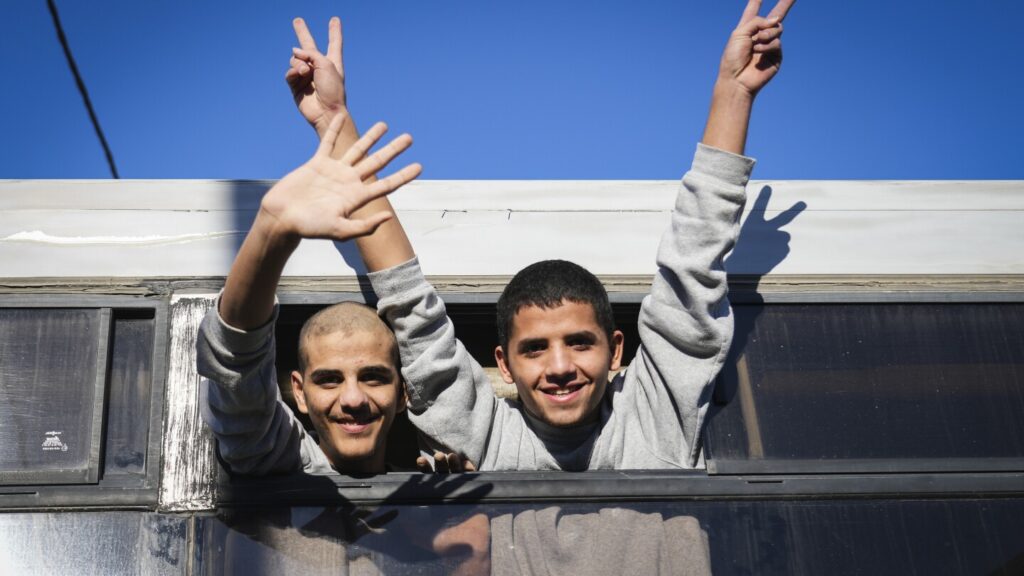 Middle East latest: Gaza ceasefire talks resume, Egypt says Middle East latest: Gaza ceasefire talks resume, Egypt says