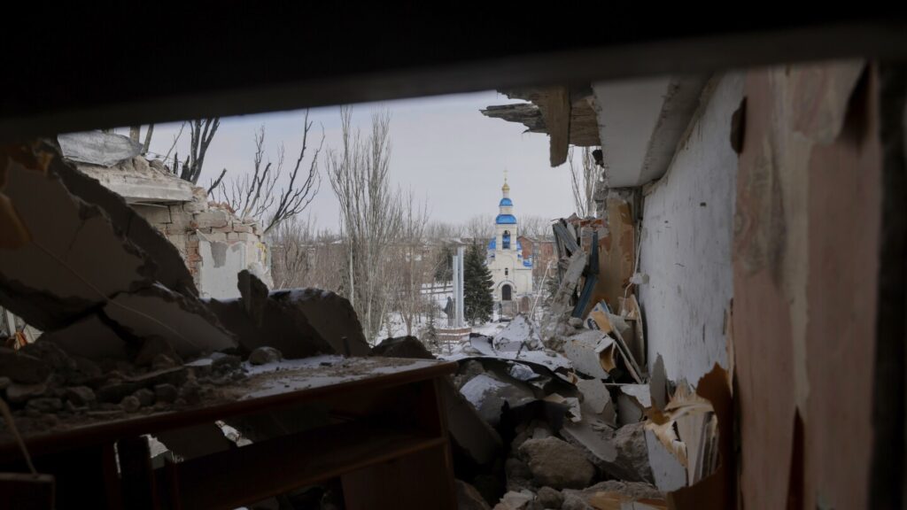 US, Ukraine near an economic deal with mineral rights but no security promise US, Ukraine near an economic deal with mineral rights but no security promise