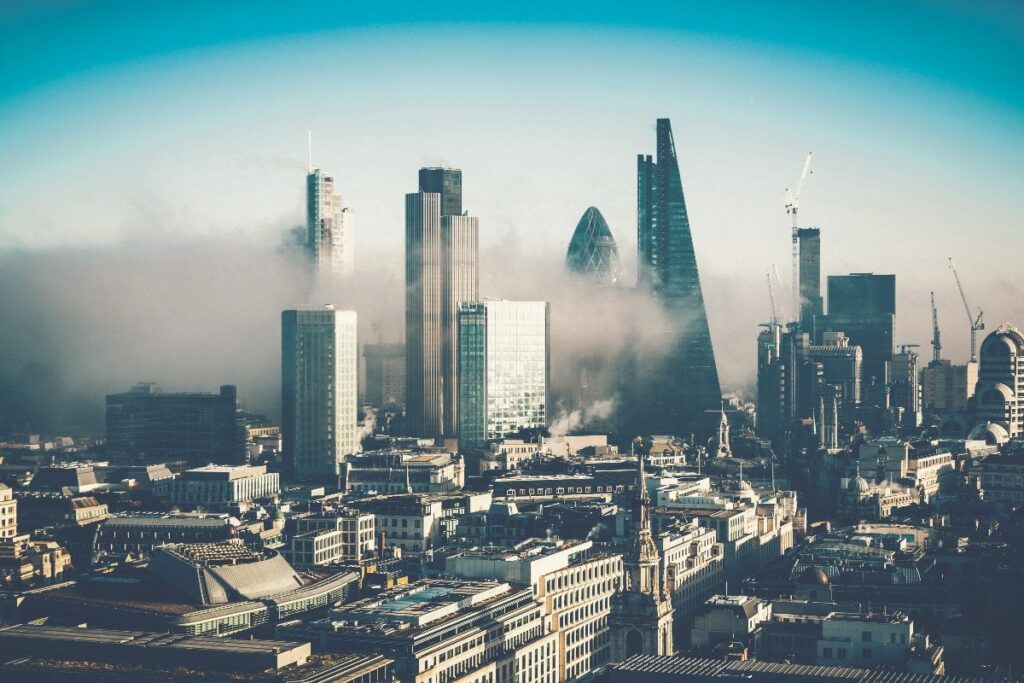 Average advertised annual salary surges to almost £41,000