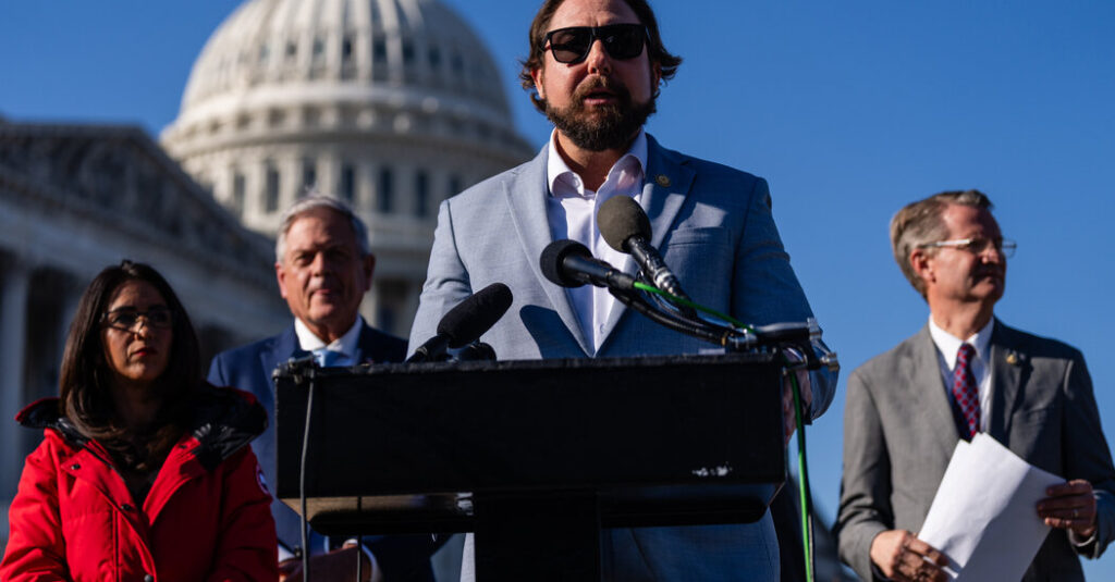 Musk and Republican Lawmakers Pressure Judges with Impeachment Threats Musk and Republican Lawmakers Pressure Judges with Impeachment Threats