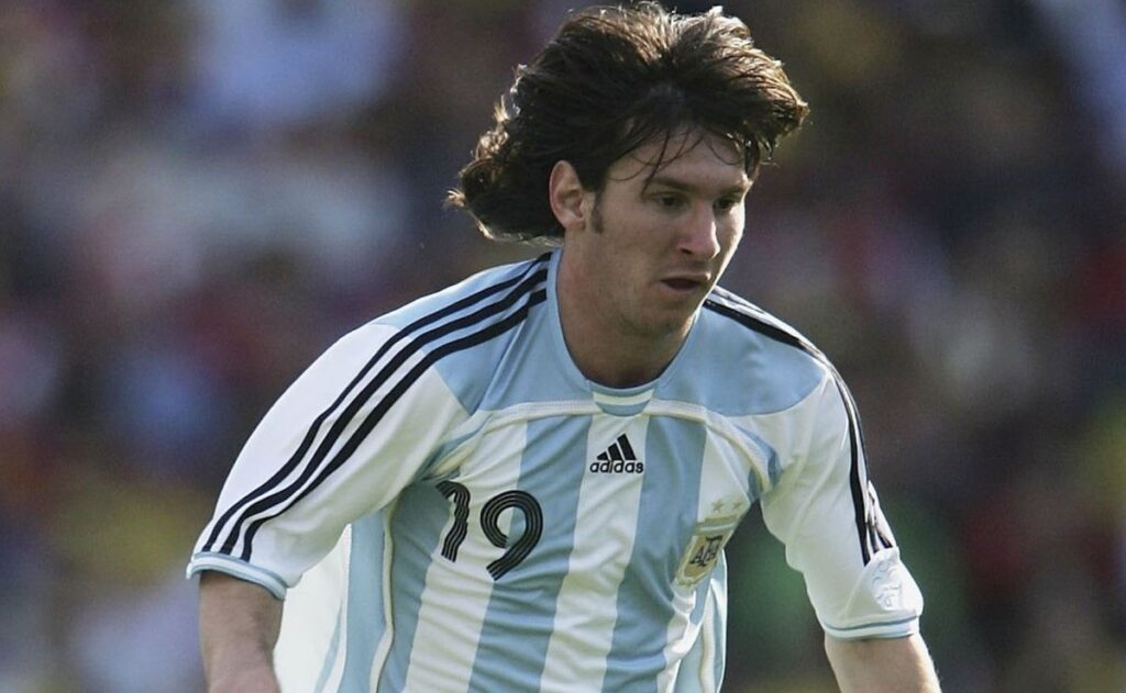 Messi’s first Argentina coach reveals true story of how they prevented Lionel from playing for Spain Messi's first Argentina coach reveals true story of how they prevented Lionel from playing for Spain