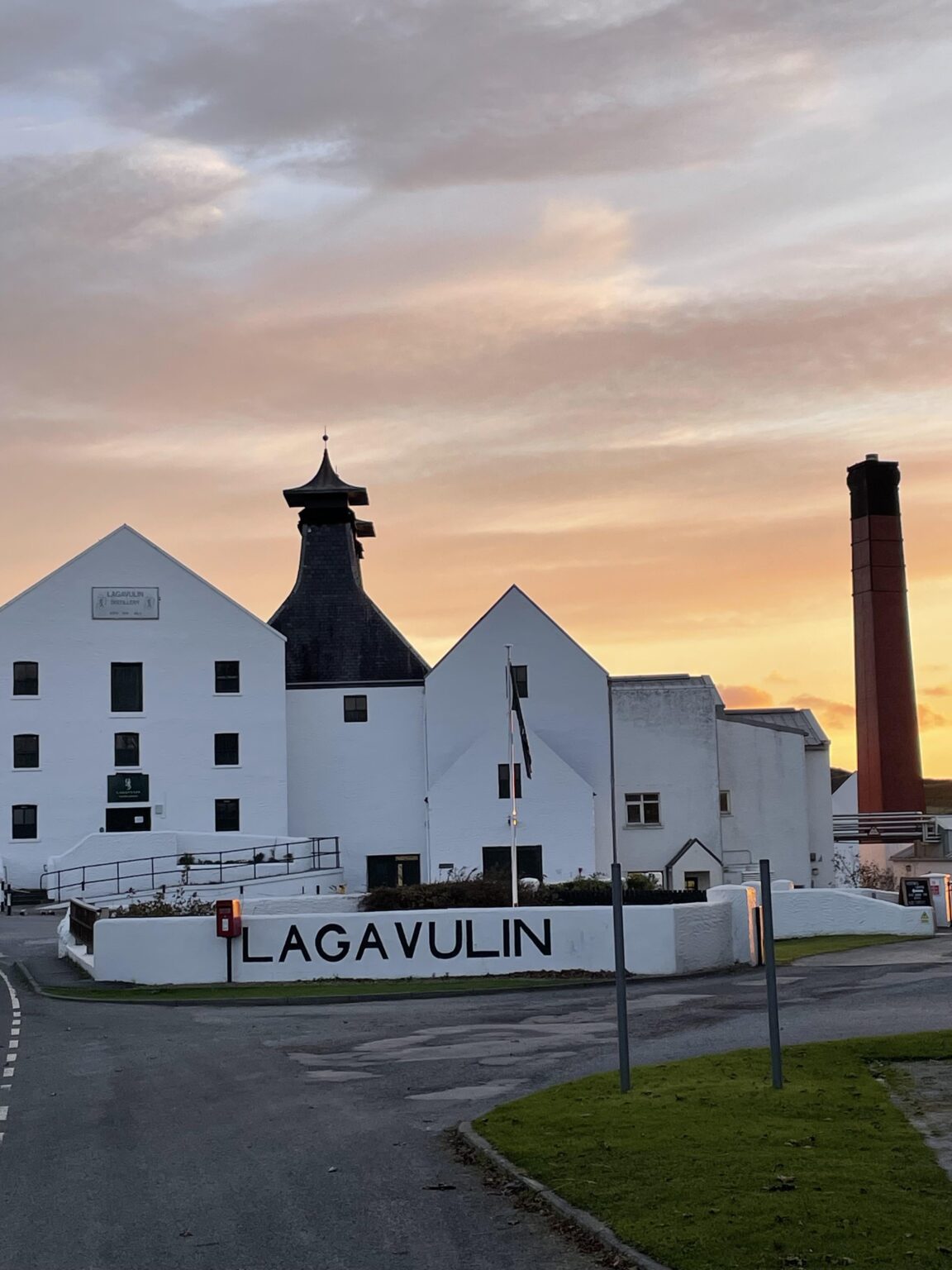 New Sub on the world of whiskey in Spanish: R/whiskeyhispano