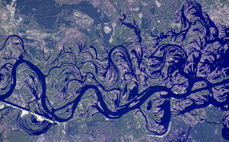 Ukraine's Pripyat River Is Like A Work of Art From Space