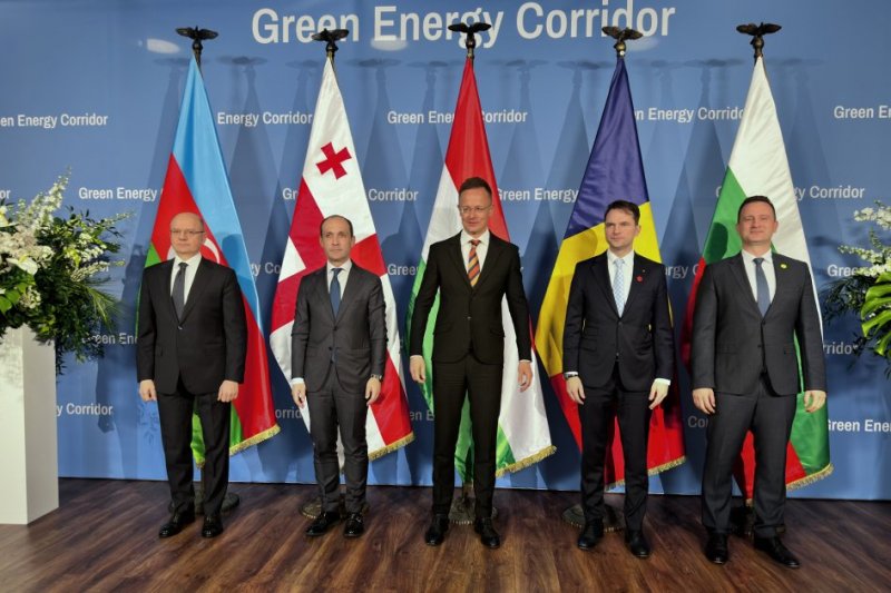 Azerbaijan, Georgia, Hungary, Romania sign joint letter on green energy corridor