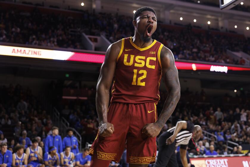 USC men finally right the ship against Washington