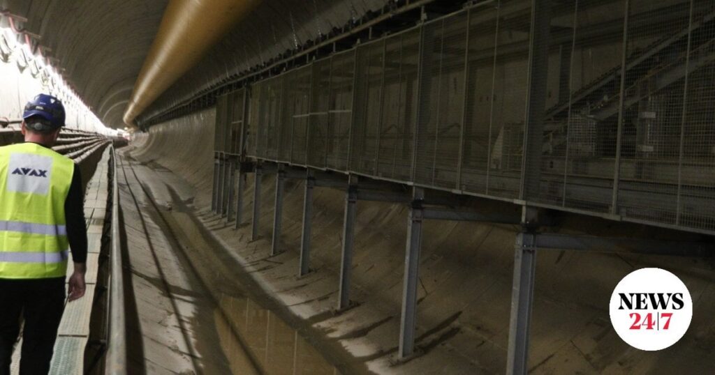 Metro: Open a 160 -meter tunnel outside of study in line 4