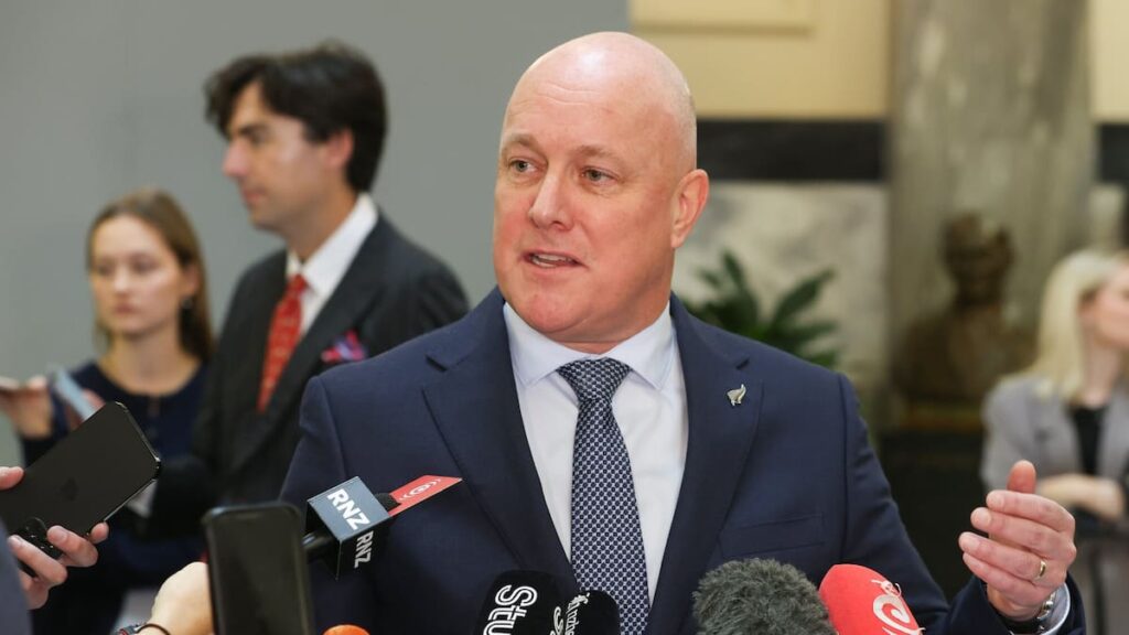 Ratings of Government performance hit new low – Ipsos survey Ratings of Government performance hit new low - Ipsos survey