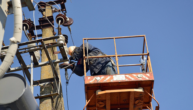 Energy workers restore power supply to nearly 30K consumers in Odesa region