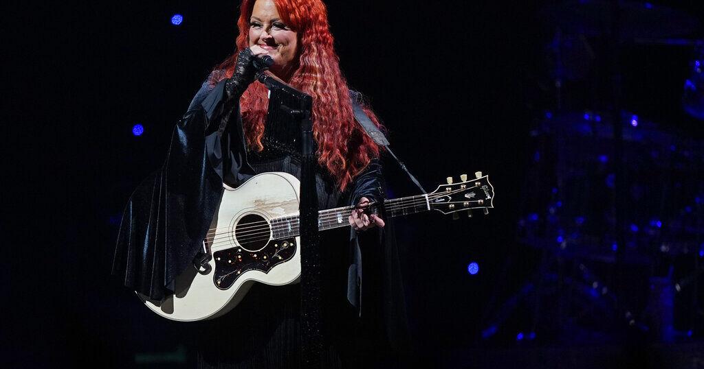 Country singer Wynonna Judd to perform in Lancaster this summer | Entertainment
