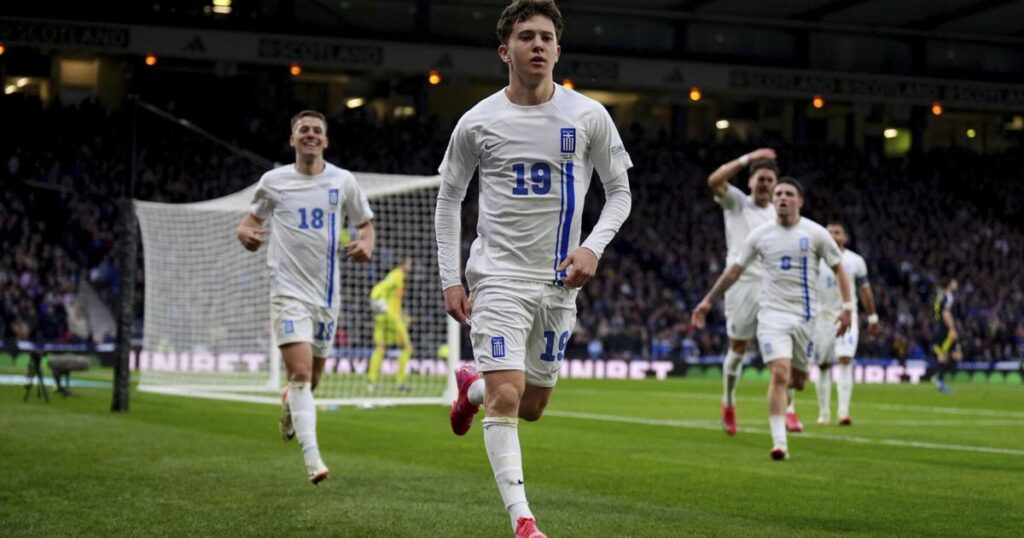'Konstantinos Karetsas. Remember the name'. Greece teen announces himself to the football world | Sports