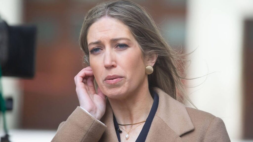 'I'm banning my children from having a smartphone until 16', shadow Education Secretary tells LBC