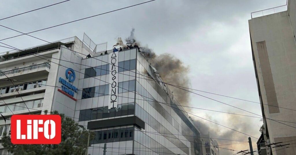 For those who said that anarchists were breaking the rally. They are anarchists. At the rally there were evil elements. There is a noticeable difference, the anarchists would not do anything to dismantle the demonstration.