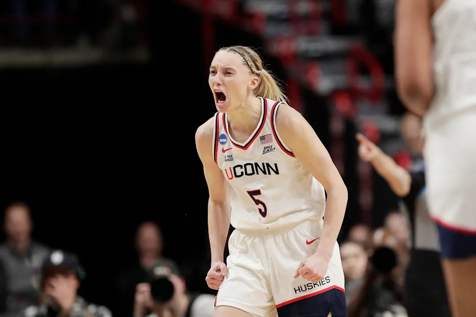UConn guard Paige Bueckers (5) reacts after scoring a basket during the second half against Oklahoma in the Sweet 16 of the NCAA college basketball tournament, Saturday, March 29, 2025, in Spokane, Wash. (AP Photo/Young Kwak)