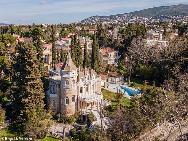 Design: The mansion in Strofili was designed by a Belgian architect
