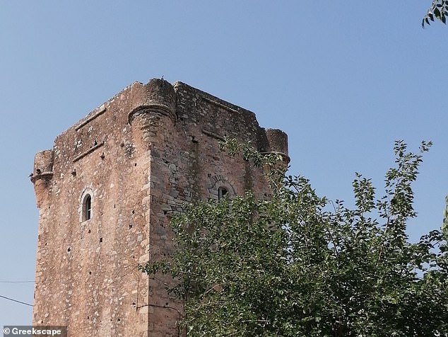 Unique: This byzantine tower in Agios Dimitrios dates back to around 1795