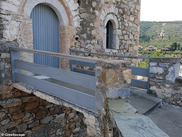 Make an entrance: Entry to the tower is via a drawbridge-style walkway