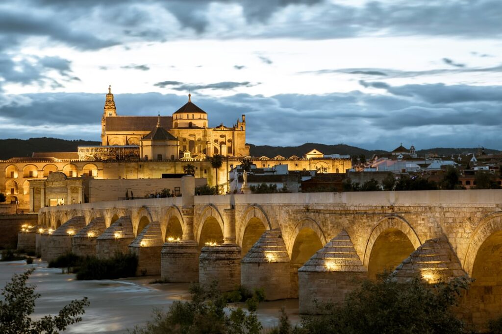 Today is our day! Today we celebrate our accent, our art, our and a half John, our Moracos, our fair with their rebujito, our fried fishing, spongs, flamenquines, gazpacho, and above all, our laughs! Happy Andalusia Day !! Today is our day! Today we celebrate our accent, our art, our and a half John, our Moracos, our fair with their rebujito, our fried fishing, spongs, flamenquines, gazpacho, and above all, our laughs! Happy Andalusia Day !!