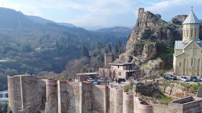 I was in old tbilisi and saw that narikala is under renovation,what are they even renovating? If its still left as ruins of fortress it was,what are they even renovating if theyre not rebuilding an fortress it was?