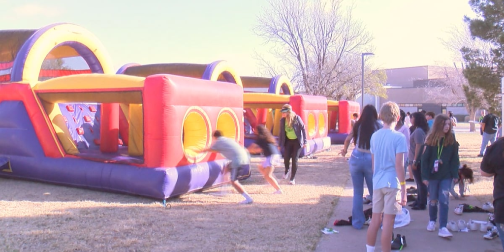 Midland Colleges hosts their annual Science Extravaganza