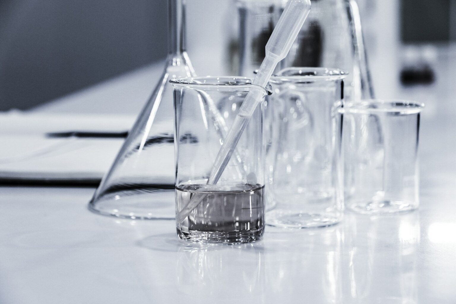 NASA, Yale, and Stanford Scientists Consider 'Scientific Exile,' French University Says | “We are witnessing a new brain drain.”