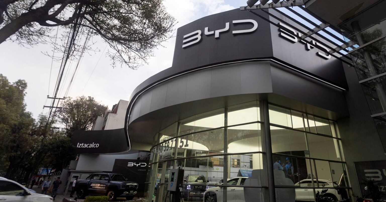 BYD unveils new super-charging EV tech, to build charging network in China