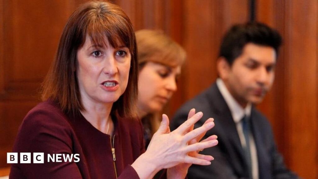 UK inflation falls to 2.8%