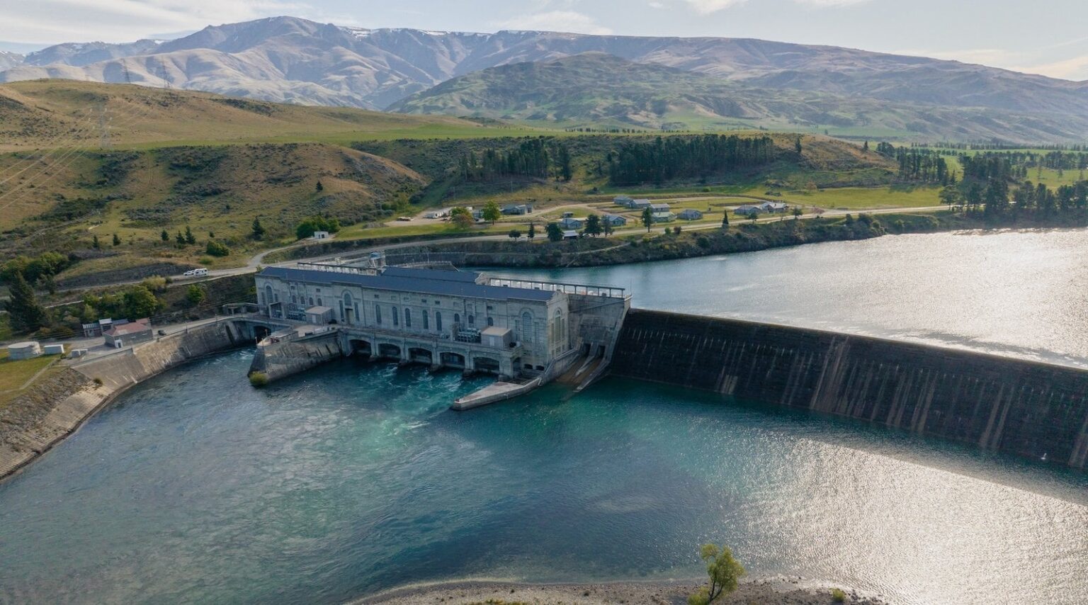 New Zealand Heads for 100% Renewables | In an exciting new announcement, the New Zealand Electricity Authority predicts that their electricity grid will be 100% renewable by 2040.