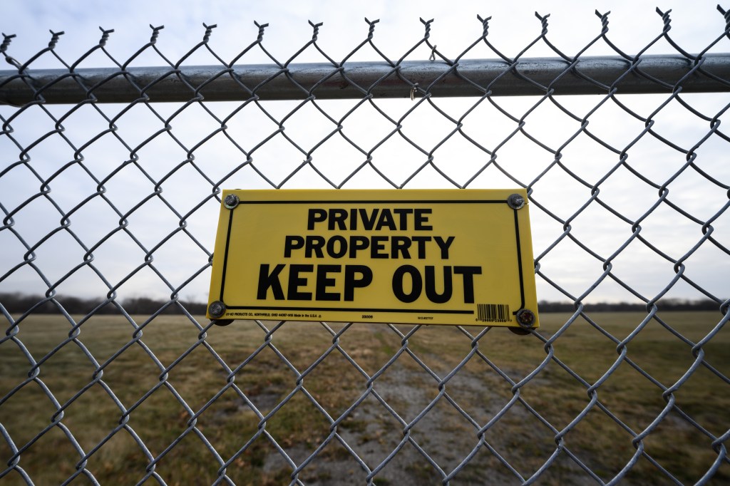 Environmental advocates react to more EPA cuts, Braun executive orders