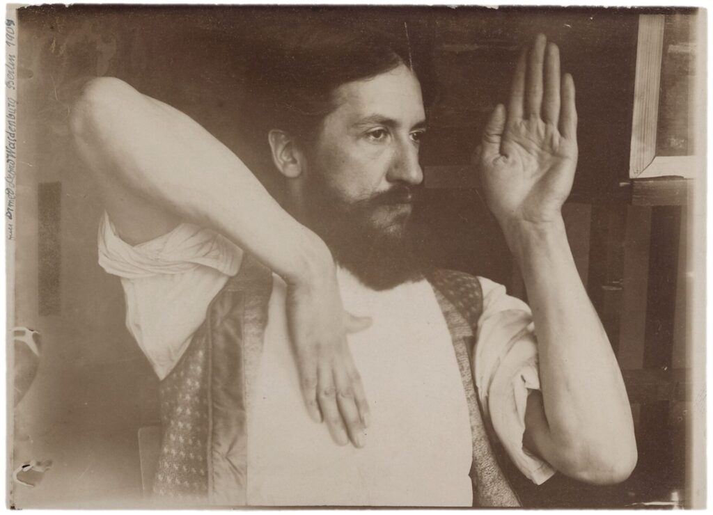 Between Fine Art and the Total Environment: At Home with Mondrian
