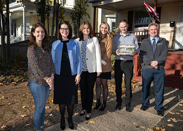 group delivering meals to HOME of Somerset County in Somerville