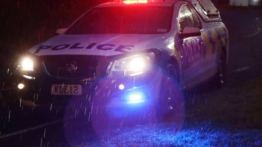 Three seriously injured, one critically after crash on State Highway 30 in Waikato Three seriously injured, one critically after crash on State Highway 30 in Waikato