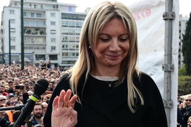 Maria Karystianou: "The dead in Tempi are at least 85 - DNA was found - they hid it so that the world would not be furious"