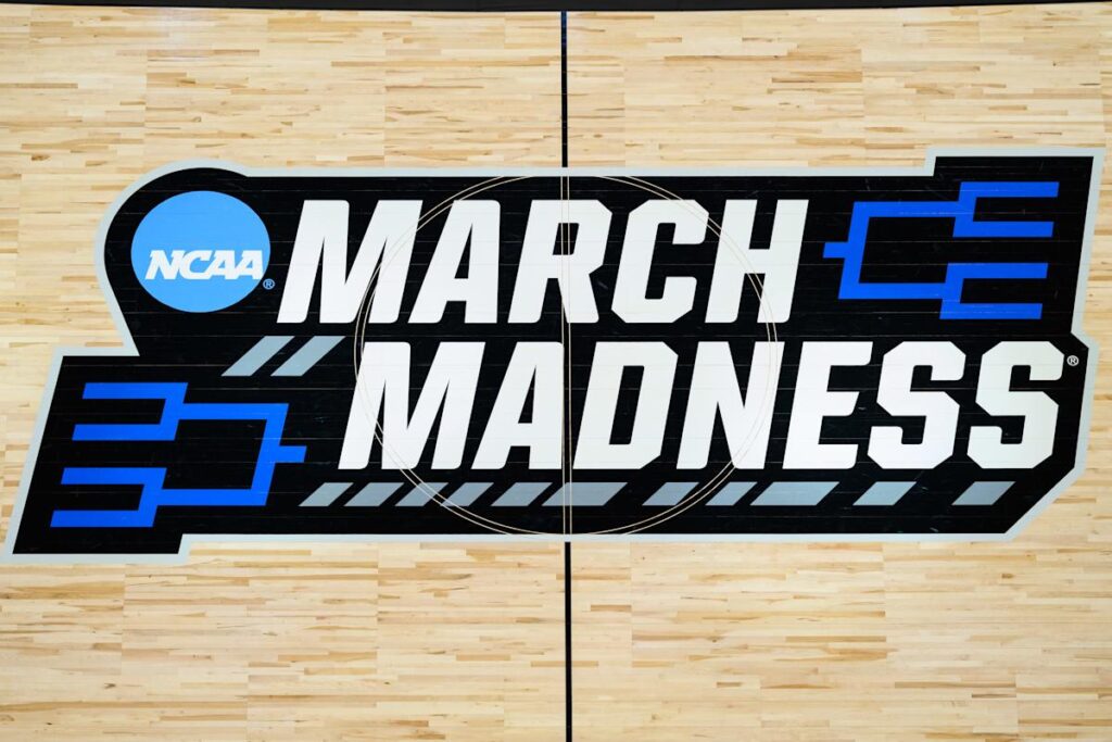 Selection Sunday bracket live tracker: March Madness bubble watch, bracketology ahead of NCAA tournament reveal