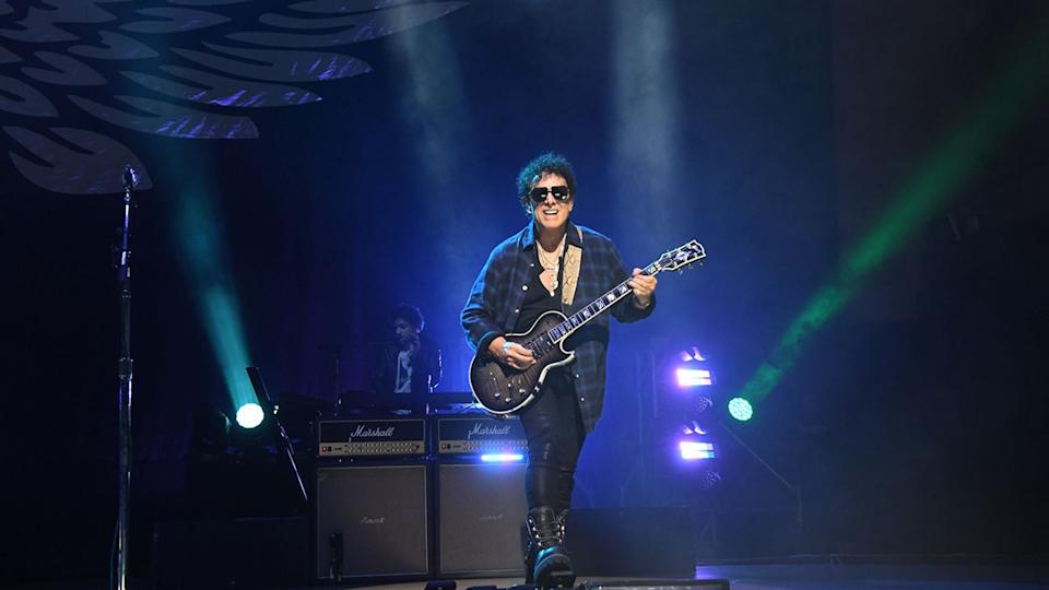 Neal Schon playing