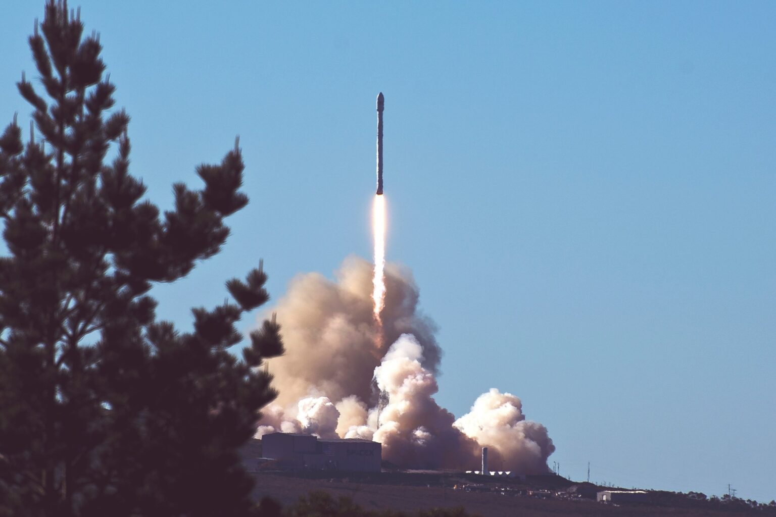 SpaceX launches classified NROL-69 mission from Cape Canaveral
