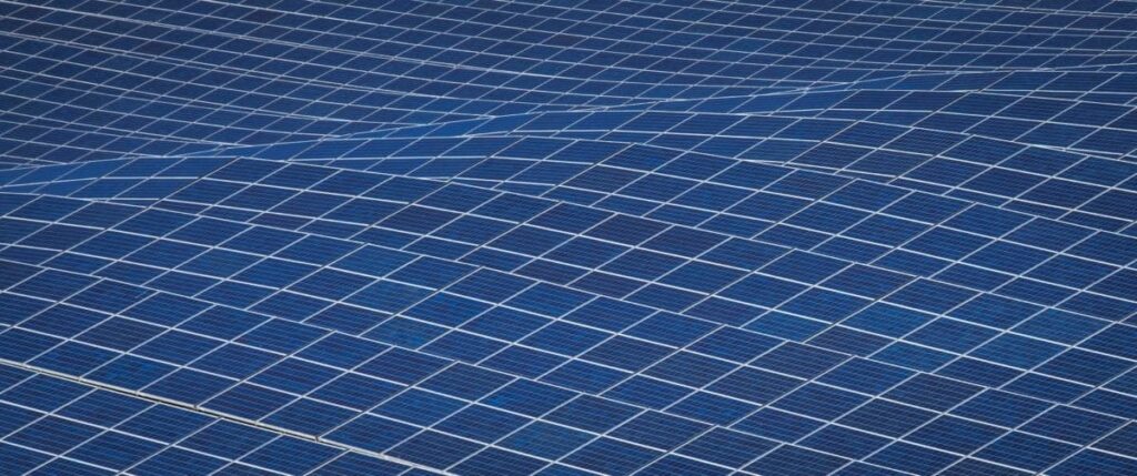 World may deploy 1 terawatt of solar power next year